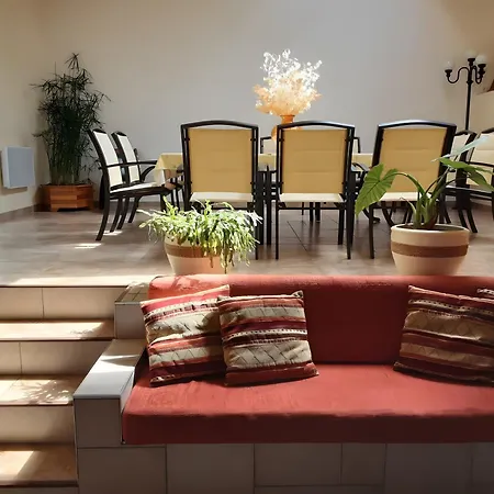 La Grange De Vauviault * Bressuire