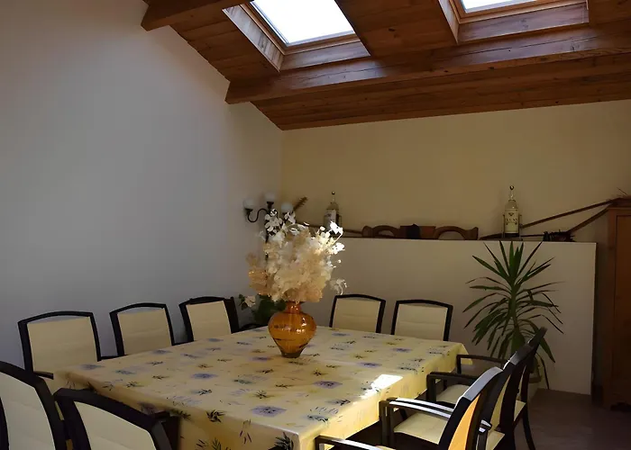 La Grange De Vauviault *